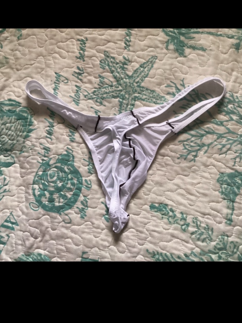Sexy white thong - Picture 3 of 6